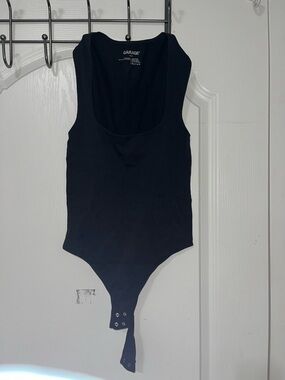 Garage bodysuit small